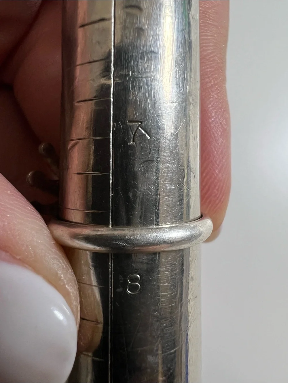 VTG Native American Zuni sterling silver ring featuring coral needlepoint - Picture 15 of 16